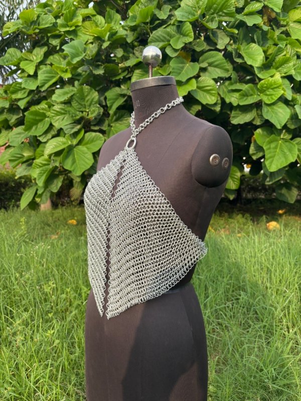 Fashionable Medieval Aluminum Butted 9 mm 16 Gauge Chainmail Top For Women - Image 2