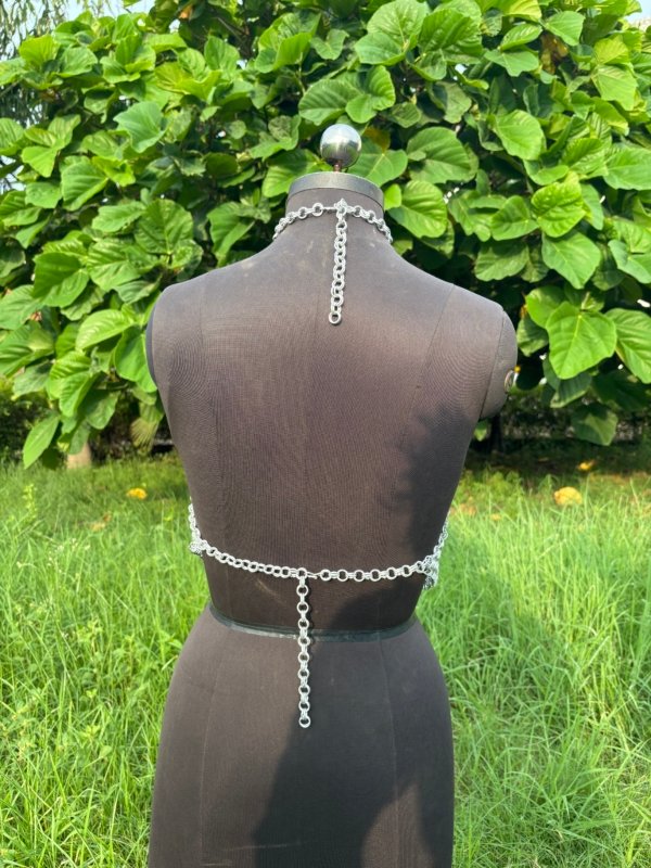 Fashionable Medieval Aluminum Butted 9 mm 16 Gauge Chainmail Top For Women - Image 4