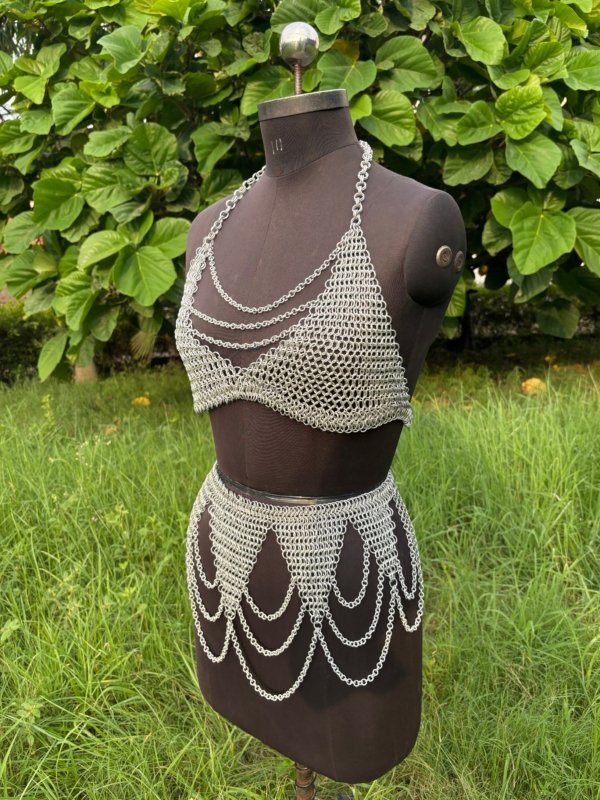 Fashionable Medieval Aluminium Butted 9 mm 16 Guage Chainmail Top With Skirt For Women - Image 2