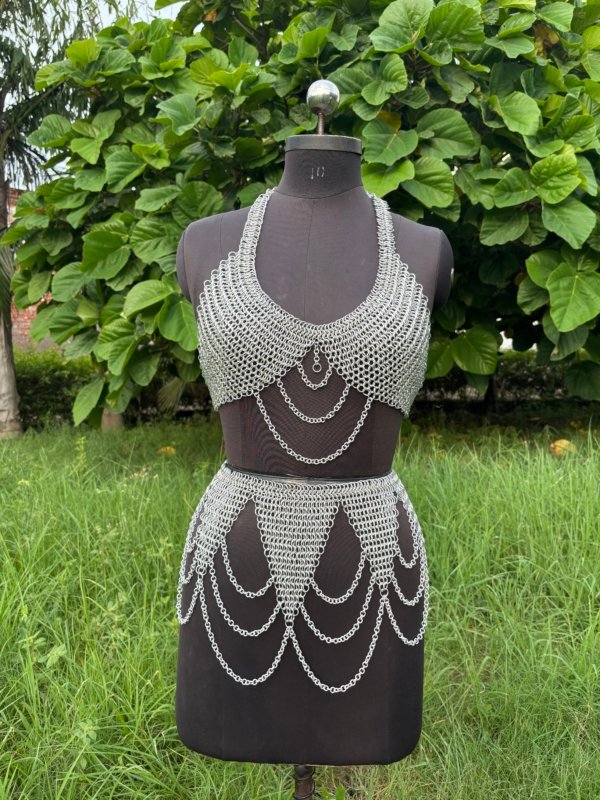 Fashionable Medieval Aluminium Butted 9 mm 16 Gauge Chainmail Top With Skirt For Women