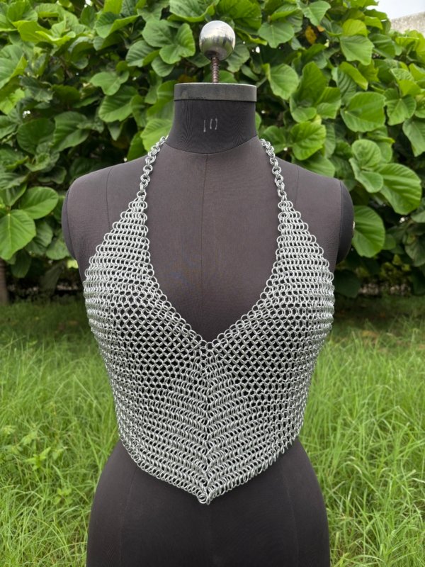 Fashionable Medieval Aluminum Butted 9 mm 16 Gauge Chainmail Top For Women
